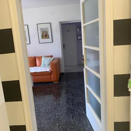 Apartment Blue Vibes