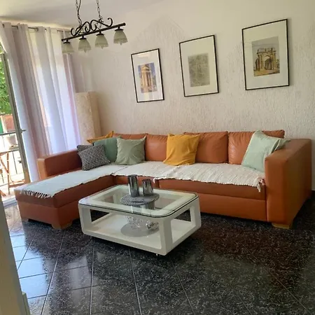 Blue Vibes Apartment