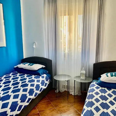 Blue Vibes * Pula